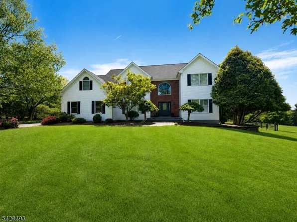 38 Grove Farm Rd, Union Twp., NJ 08867