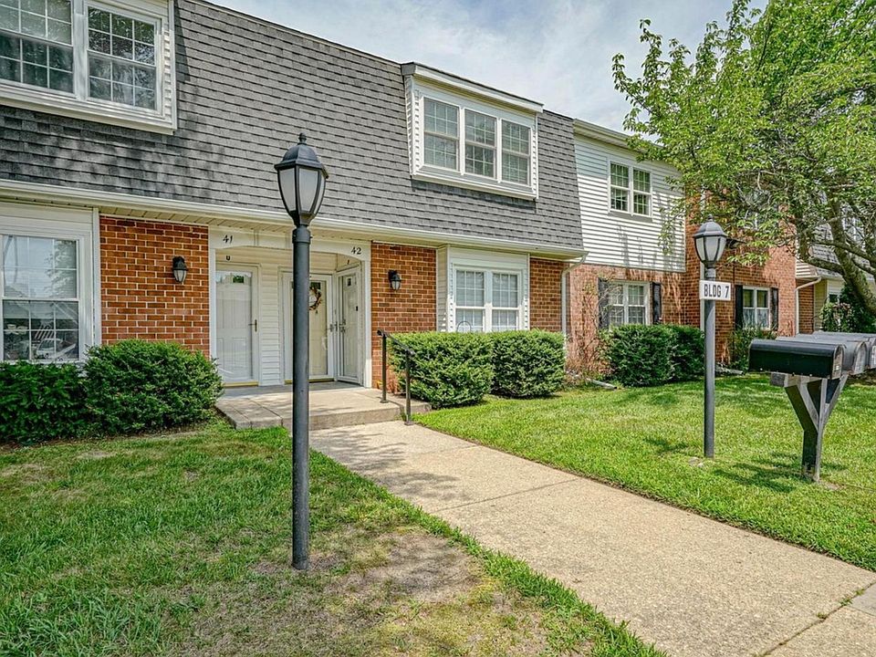 1st image of 42D Michael Rd