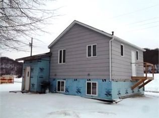 25109 Mississippi Rd, Garnavillo, IA 52049