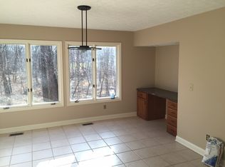 320 Harvest Dr, Akron, OH