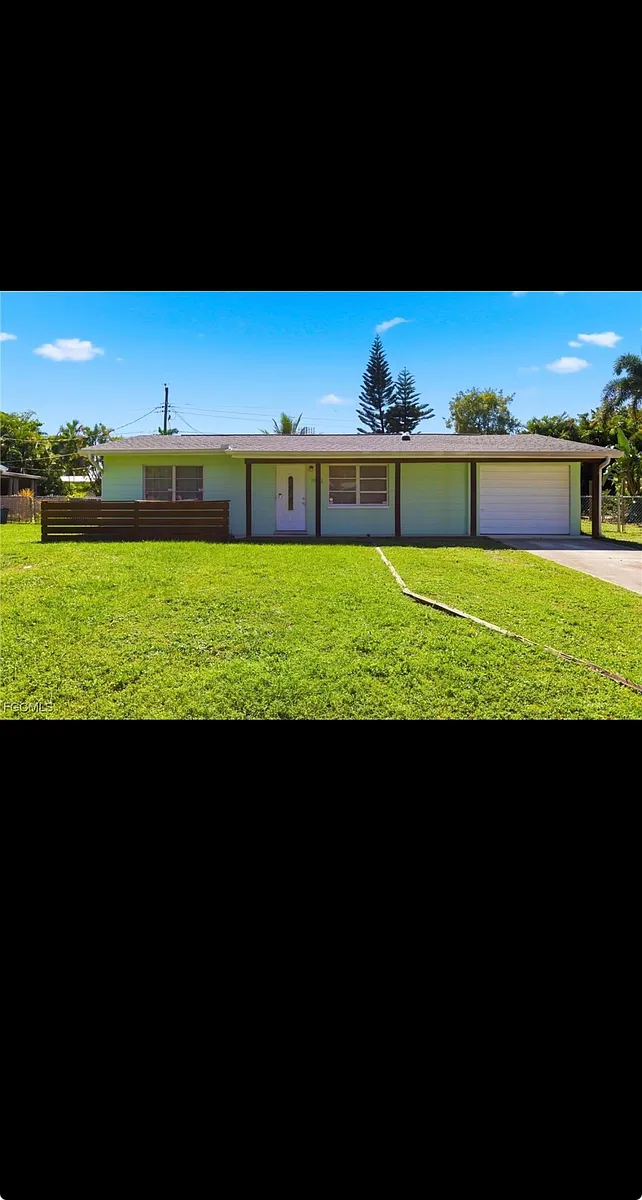 Building Photo - 1440 Mandel Rd