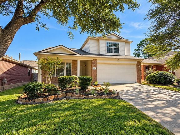 2nd image of 714 Cypresswood Rdg