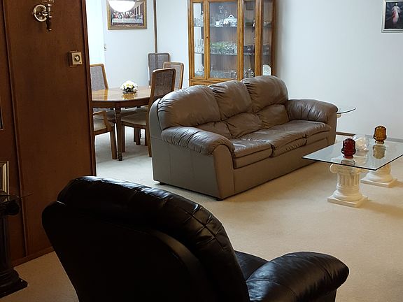 2nd image of 29 Sugar Creek Ln