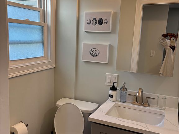 5th image of 706 Walk Hill St #1
