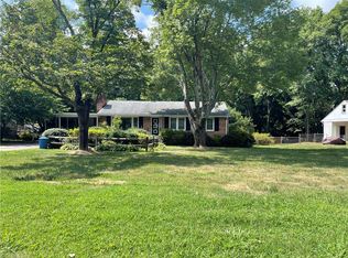 6107 Auburndale Dr, Greensboro, NC 27410