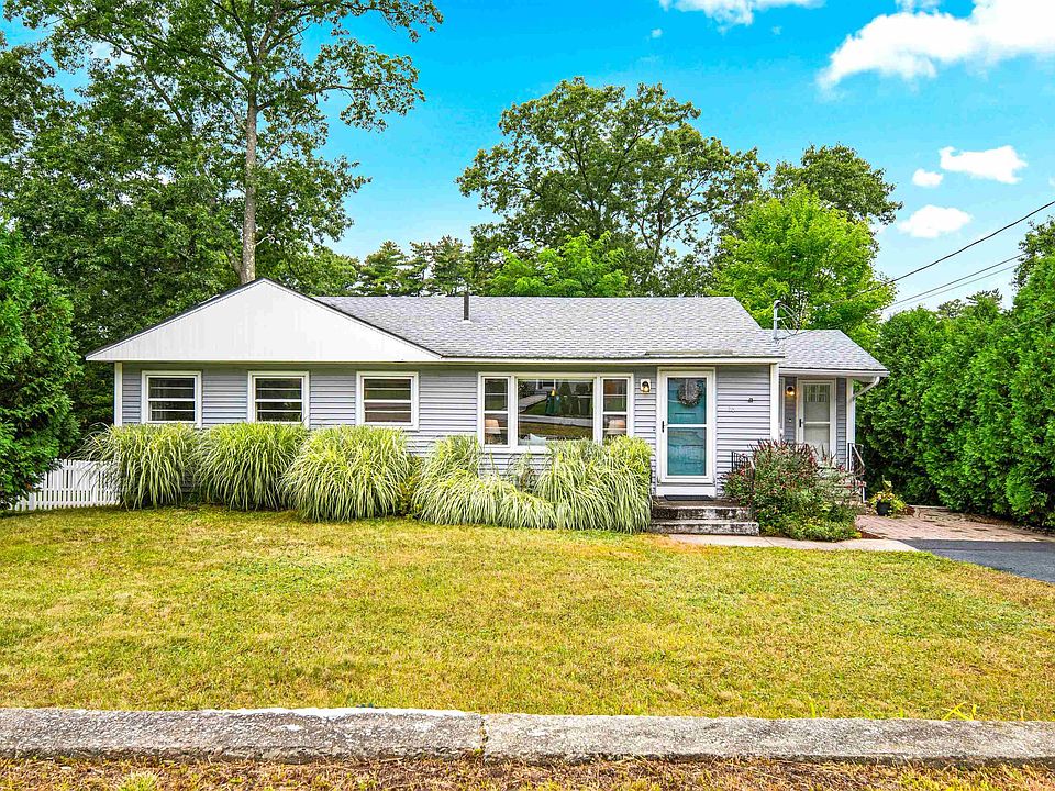 1st image of 16 Hillside Drive