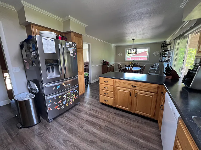916 S Idaho Ave — Photo 7