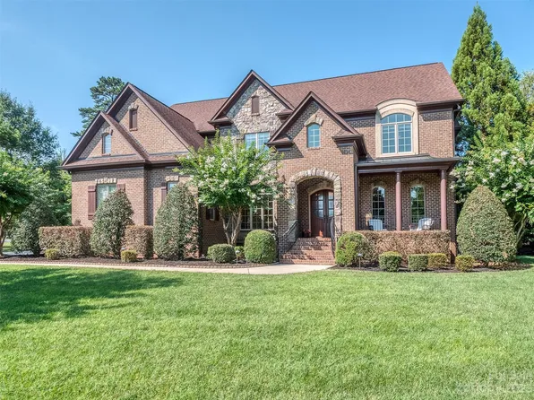 316 Wingfoot Dr, Waxhaw, NC 28173