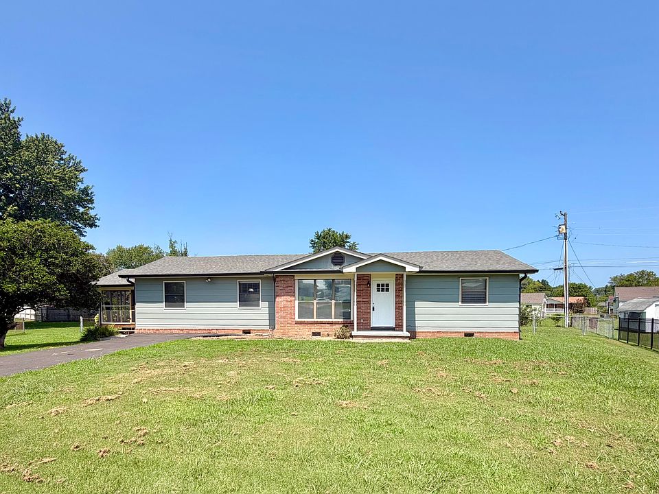 1st image of 41 Rosemart Cir