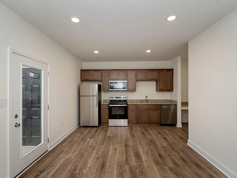 109 Spring Meadow Path #1 — Photo 3