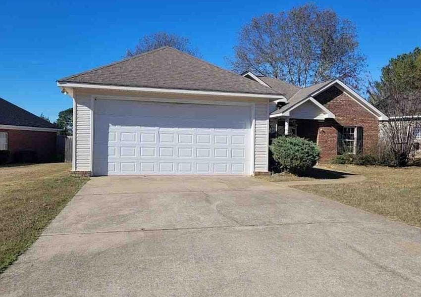 1st image of 11671 River Point Dr