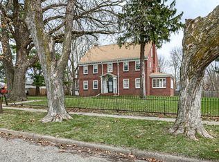403 Pacific St, Walnut, IA 51577