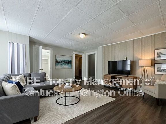 2nd image of 417 North St APT 2