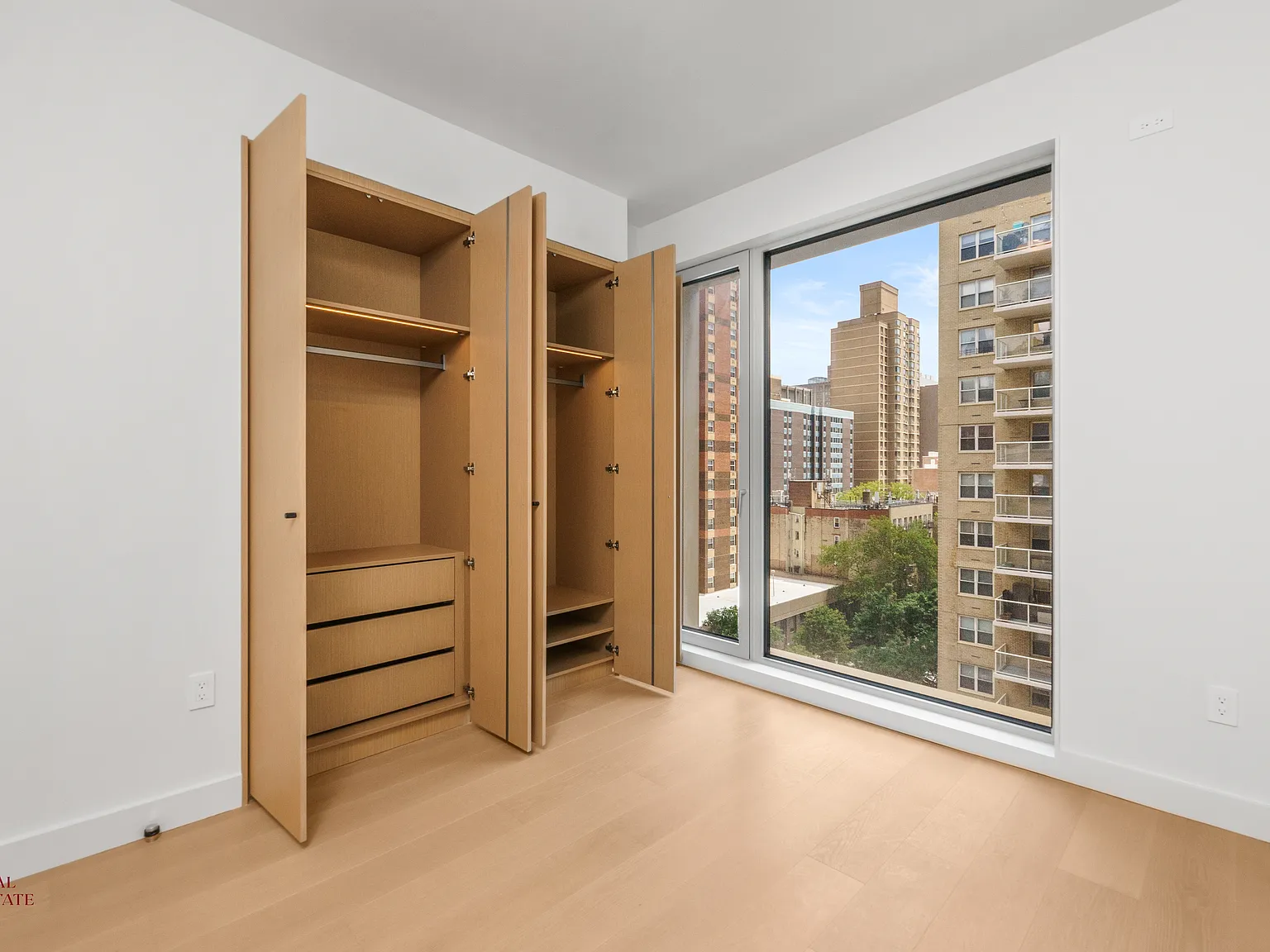 250 East 25th Street — Photo 4
