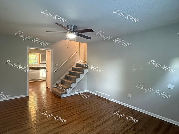 2nd image of 819 E Sheridan St #1