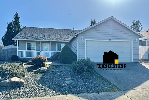 2715 Denton Trl — Photo 1