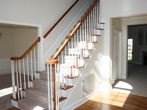 4th image of 5727 Bayleaf Ln