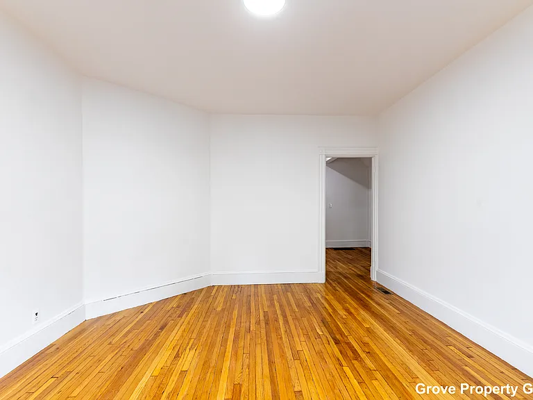178 L St #1 — Photo 9