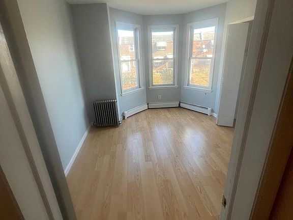 4th image of 1644 Granite St