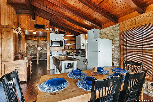 520 Lake Frst — Photo 14