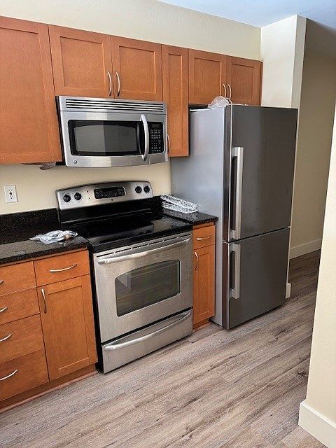1st image of 118 107th Ave NE Unit B107