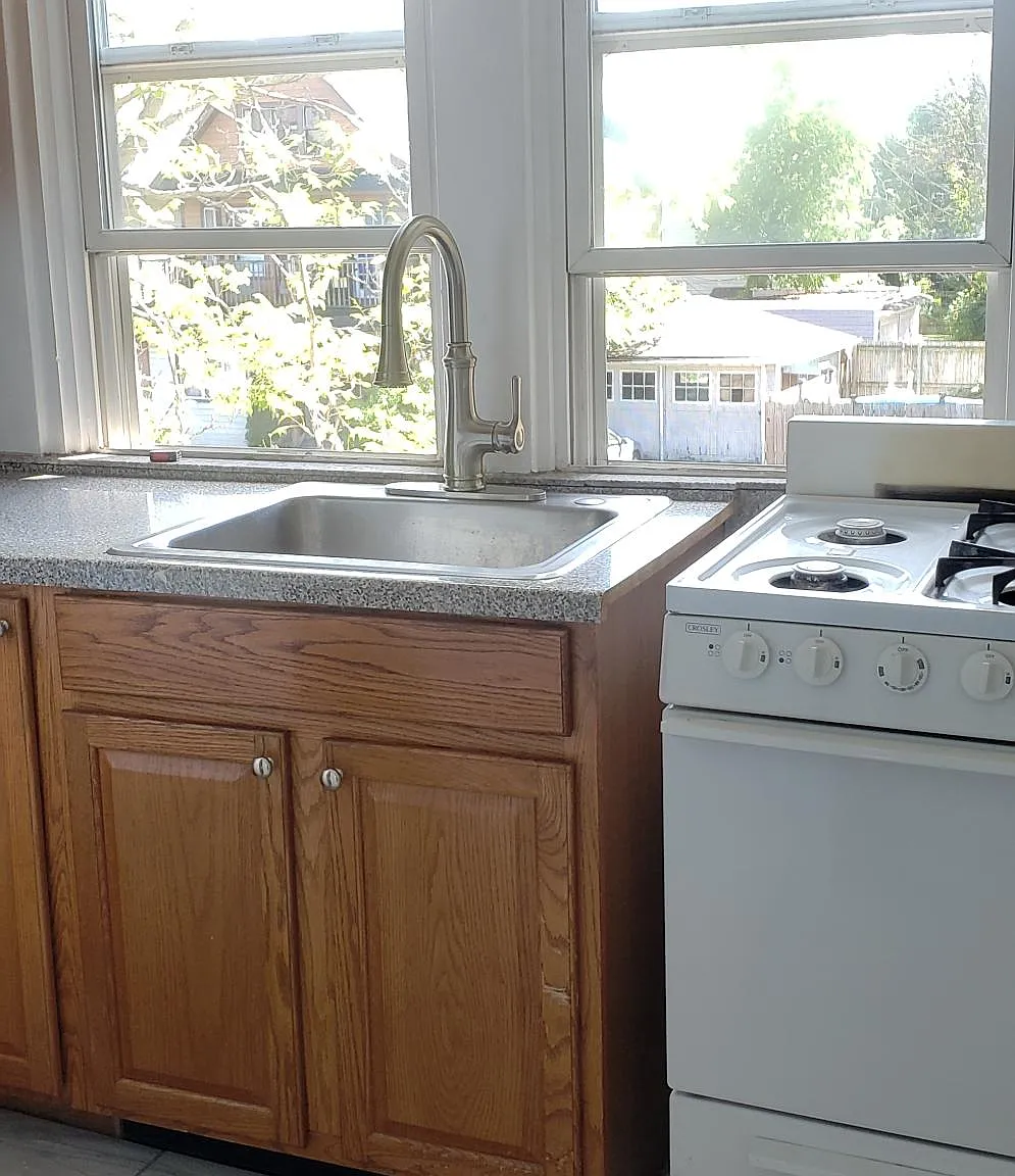 1 bed, 800 sqft, $1,245 — Photo 3