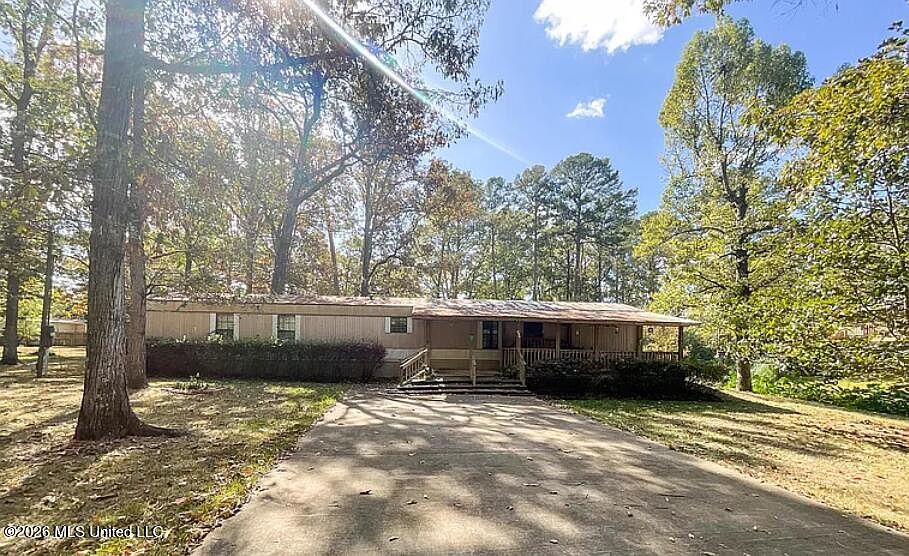 1st image of 112 Rosalie Ave