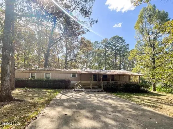 112 Rosalie Ave, Florence, MS 39073