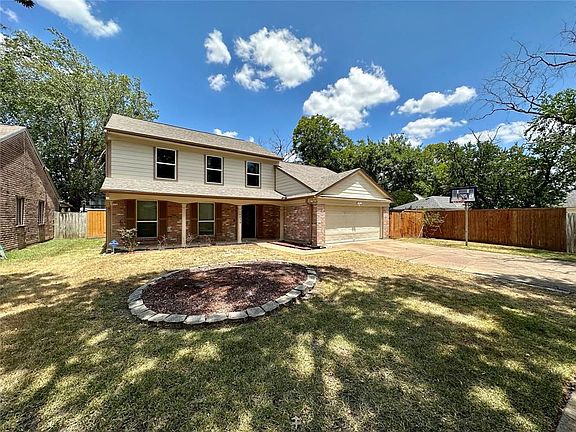 4th image of 18038 Green Hazel Dr