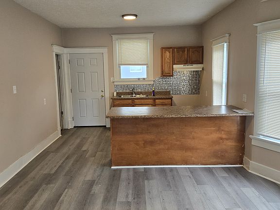 2nd image of 2828 W Main St