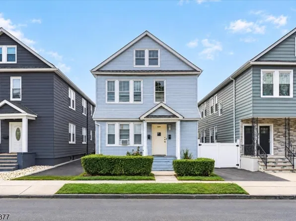 627 Maple Ave, Elizabeth City, NJ 07202