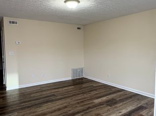 578 Lost Cir #B, Bowling Green, KY 42101