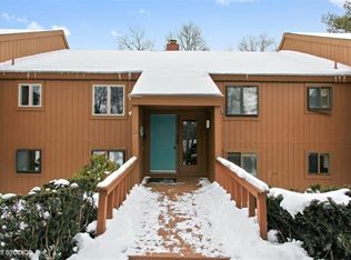 39 Woodrise Rd #39, Falmouth, MA 02540