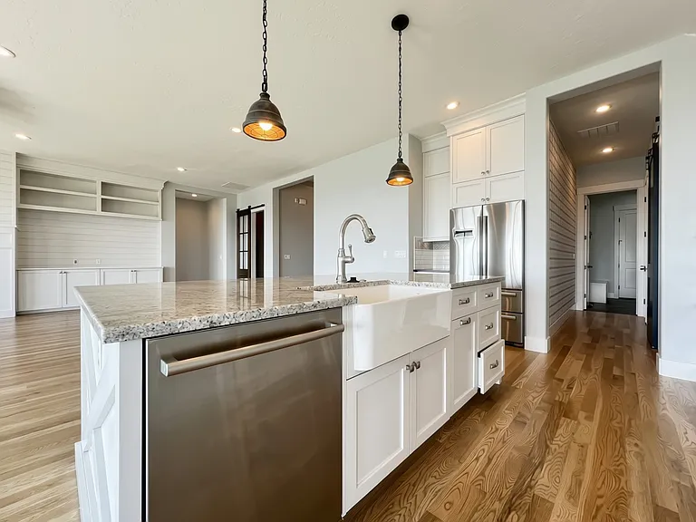 5561 E Hootowl Dr — Photo 28