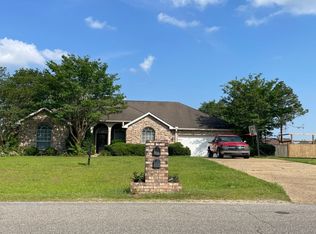 18158 Robinwood East Dr, Saucier, MS 39574