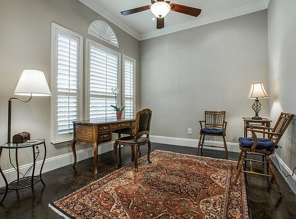4th image of 5918 Harbor Town Dr
