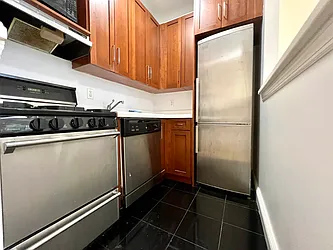 Rented by Nolita Group