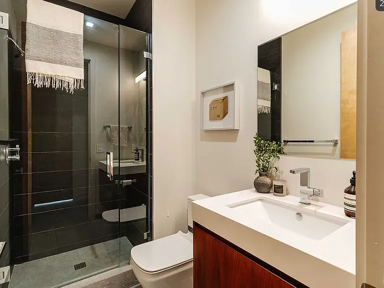 4063 Huron Ave — Photo 14