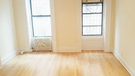 Rented by Green Line Realty