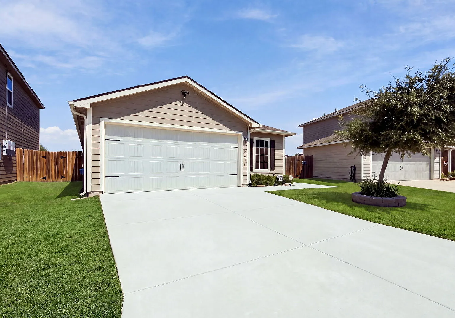 4 bed, 2.0 bath, 1822 sqft, $1,800 — Photo 4