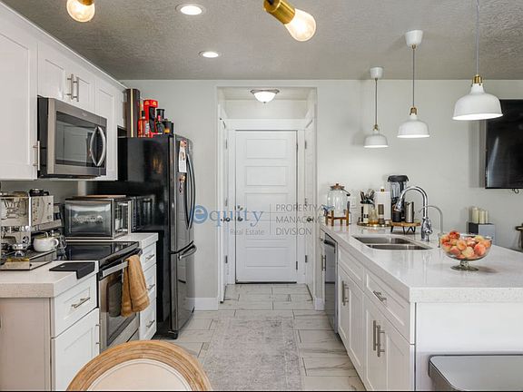 3rd image of 2734 S Riverhead Dr