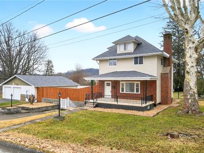 208 Liberty Ave, Belle Vernon, PA, 15012