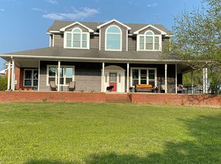 638 Eagle Point Rd, Van Alstyne, TX 75495