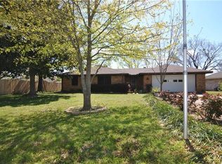 2111 Lisa Cir, Canton, TX 75103