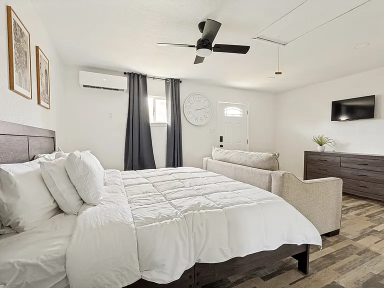 438 E Wright Blvd #2 — Photo 10