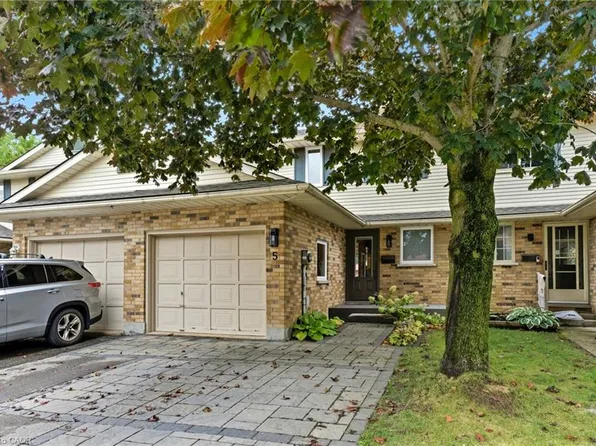 5 Snyder Ave N, Woolwich, ON N3B 2A9