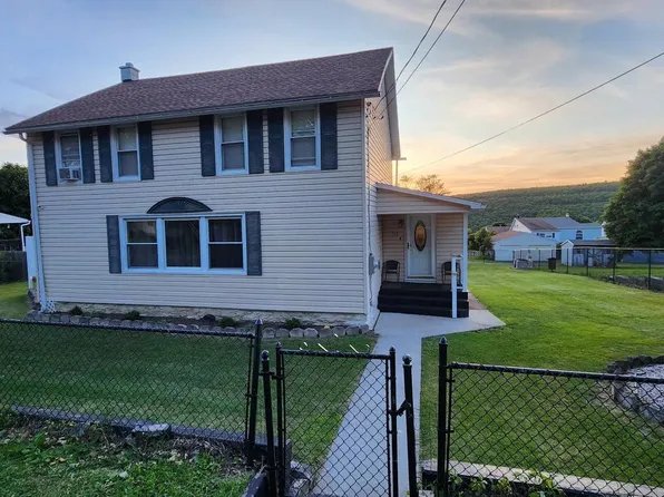 625 3rd Ave, Wilburton, PA 17888