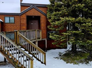 105 Indianhead Rd #501, Wakefield, MI 49968