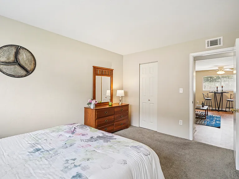 Liv Apartments — Photo 67