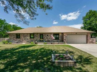 2226 W Ventoso Rd, Wichita, KS 67204